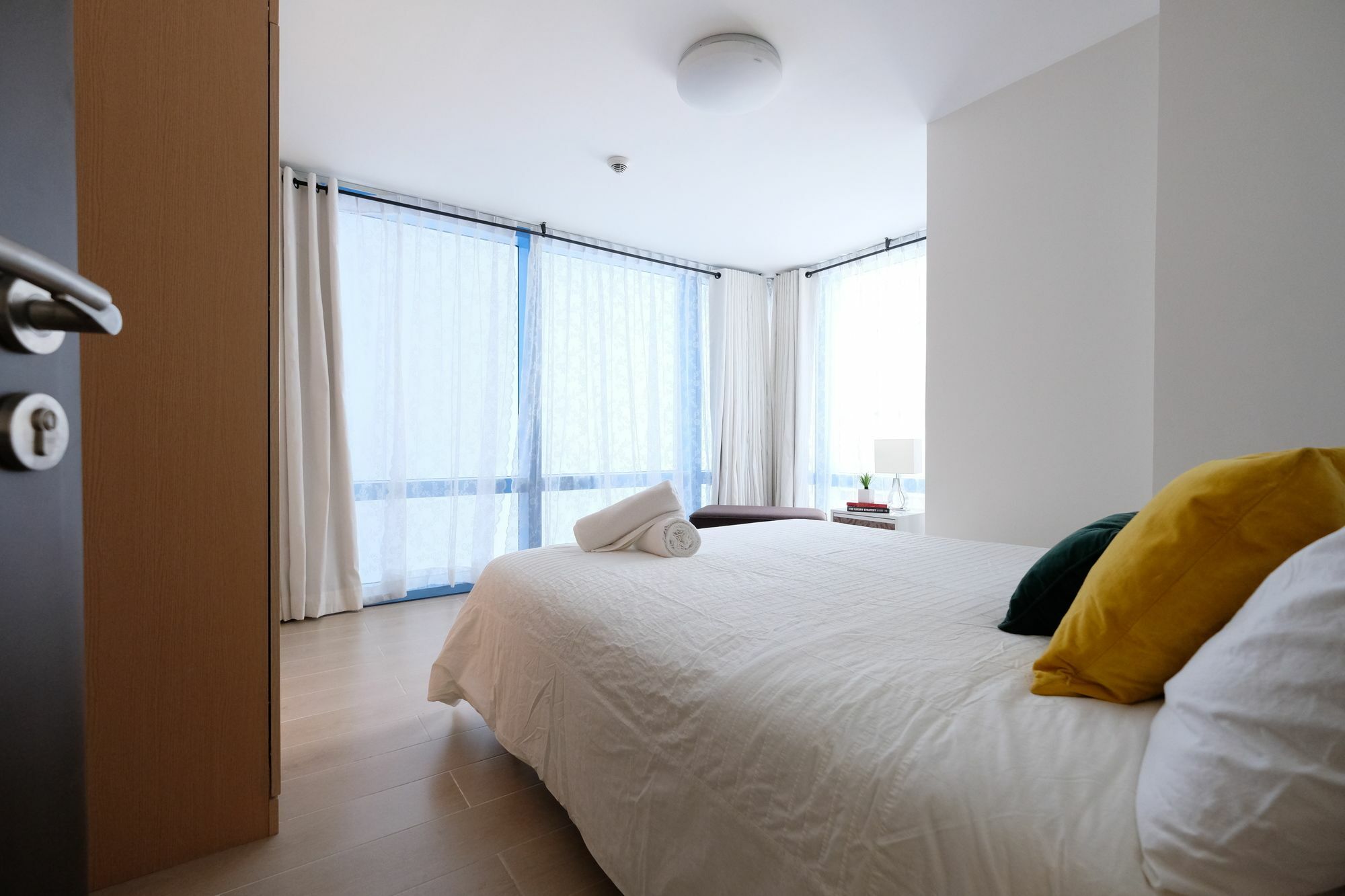 Csuites At Two Central Residences Makati City Exteriér fotografie